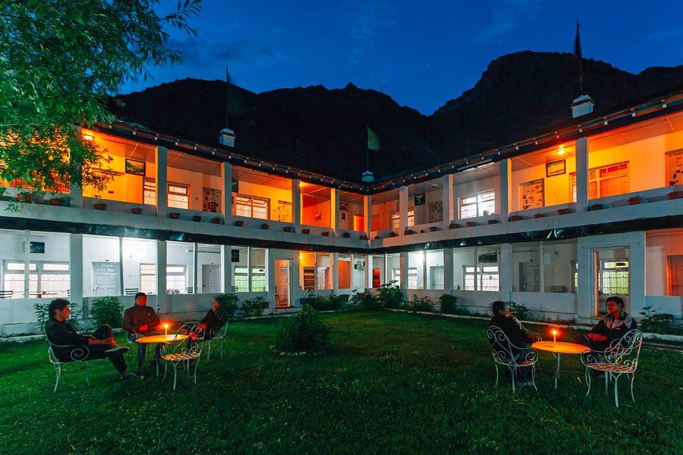 Sakya Abode Hotel Kaza Luaran gambar